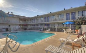 Motel 6 San Antonio, Tx Six Flags Fiesta TX - La Cantera Area
